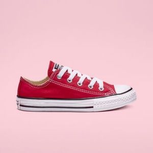 Converse Red Lowtops